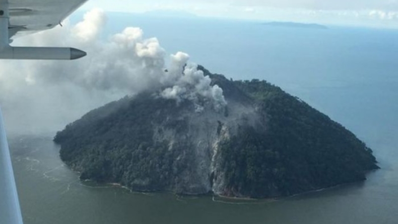 Εντυπωσιακό «ξύπνημα» ηφαιστείου στην Νέα Γουινέα (pics)