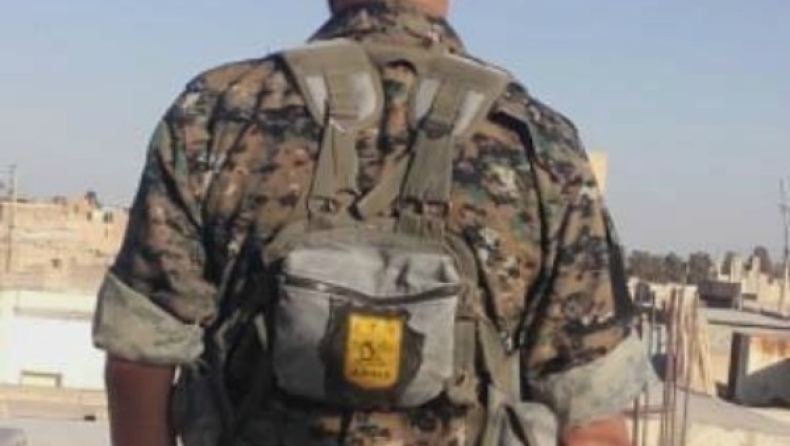 Οπαδός του Άρη πολεμάει στο πλευρό των Κούρδων κατά του ISIS (pics)