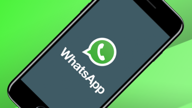 Το WhatsApp έχει πρόβλημα και δεν σβήνει τα μηνύματα (pics)
