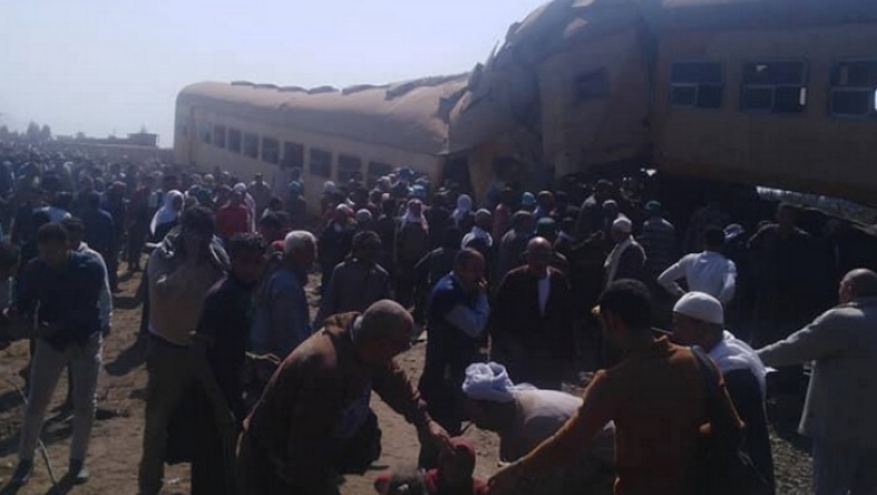 Πολύνεκρη σύγκρουση τρένων στην Αίγυπτο: Δεκάδες νεκροί και τραυματίες (pics)