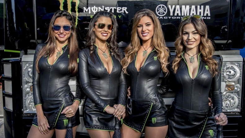 Aκλόνητα στη θέση τους τα Paddock Girls στο MotoGP (pics & vid)