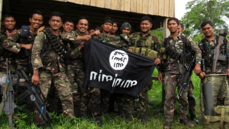 Δεκάδες νεκροί ισλαμιστές μετά από φονικές μάχες με τον φιλιππινέζικο στρατό