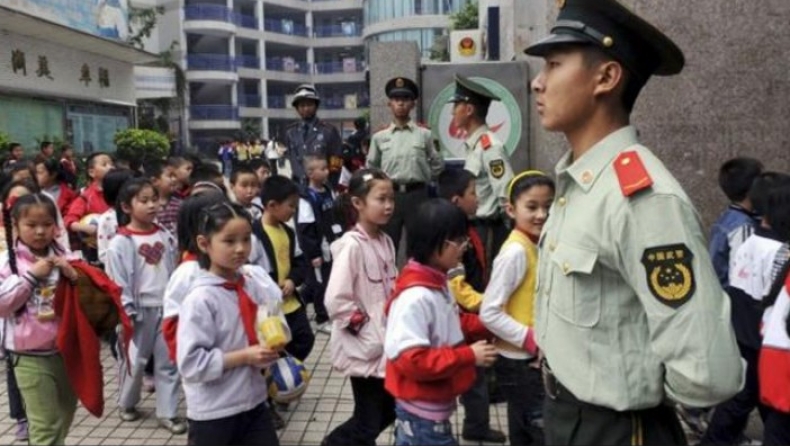 Μανιακός επιτέθηκε με μαχαίρι σε μαθητές στην Κίνα: Επτά νεκρά παιδιά και 12 τραυματισμένα