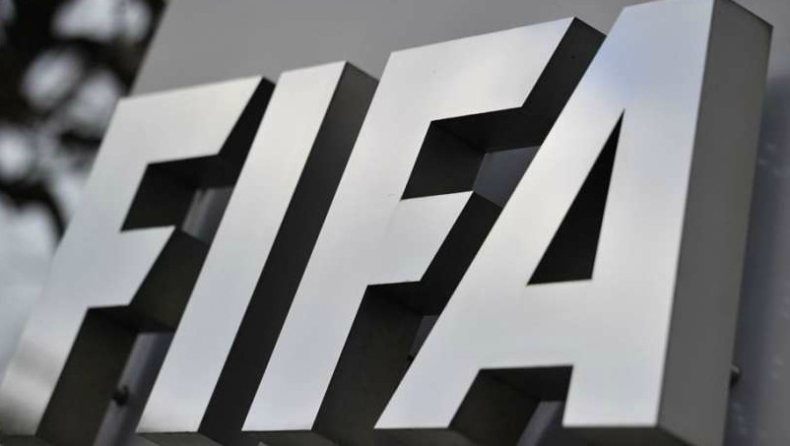 Ξανά προβληματισμός των FIFA / UEFA για το ανοιχτό μέτωπο των μεγάλων