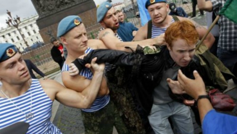 Ρωσικό site προτρέπει τους χρήστες σε επιθέσεις και βασανισμούς εναντίον ομοφυλόφιλων