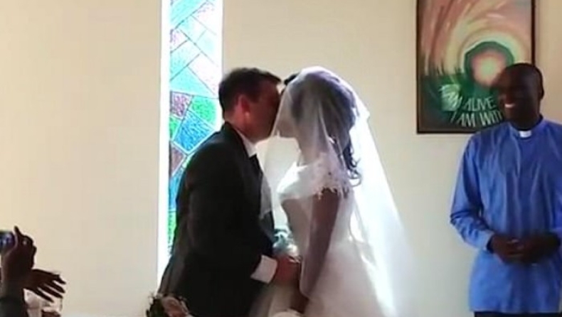 Κροκόδειλος ακρωτηρίασε νύφη που πήγαινε στον γάμο της με κανό (pics)