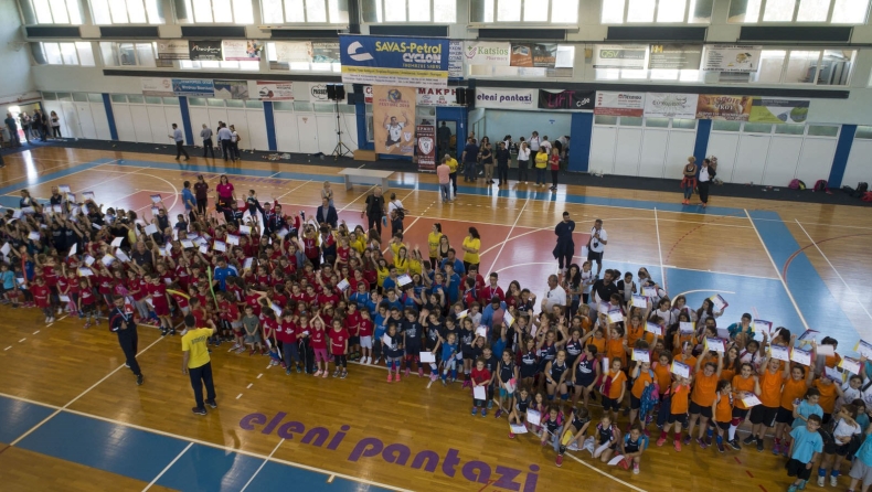 Η βολεϊκή γιορτή του Κουρνέτα με 500 παιδιά στο τουρνουά του Ερμή Ηγουμενίτσας (vid&pics)