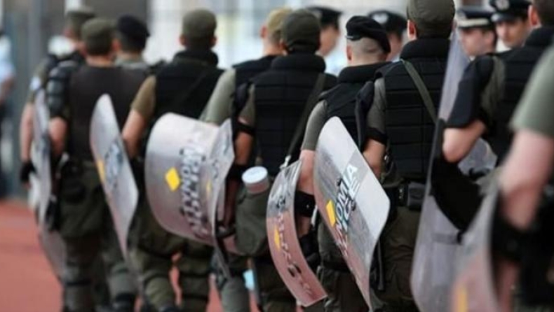 Συγκρούσεις στο Πέραμα μεταξύ αντιφασιστών και μελών της Χρυσής Αυγής, 9 συλλήψεις