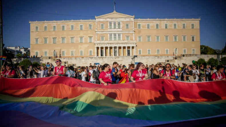 Tο φετινό Athens Pride εστιάζει στη θηλυκότητα: Τα μηνύματα του πολιτικού κόσμου (pics)