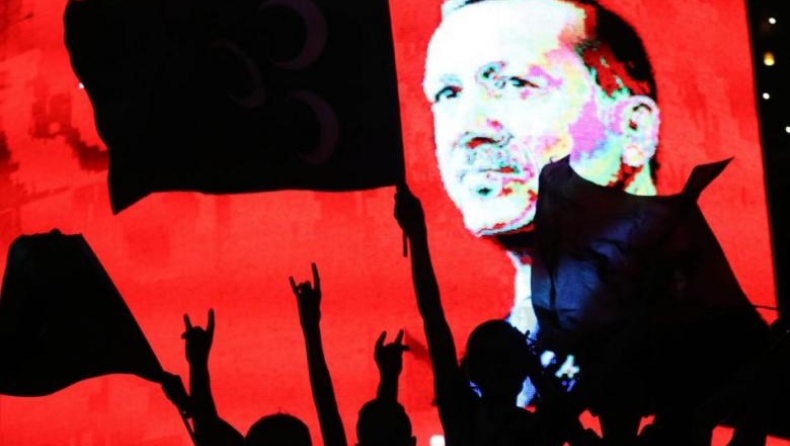 Ταγίπ Ερντογάν: Ο νέος «αυτοκράτορας»