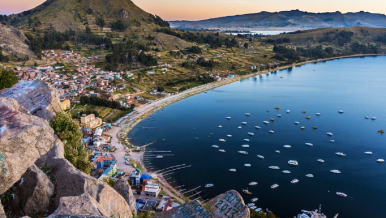 Υποβρύχιο μουσείο στον βυθό της λίμνης Τιτικάκα σχεδιάζουν οι Βολιβιανοί (pics)