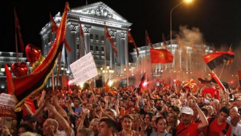 Οι κάτοικοι της ΠΓΔΜ απορρίπτουν με 54% την συμφωνία με την Ελλάδα