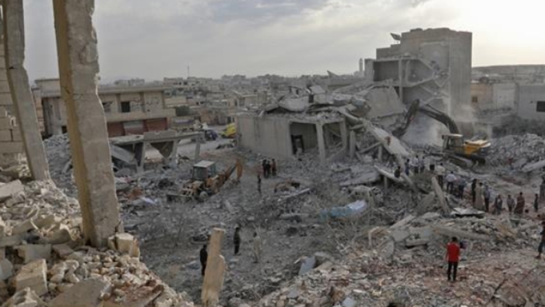Συρία: 220 οι νεκροί, εκ των οποίων 127 άμαχοι, από τις επιθέσεις του ΙΚ
