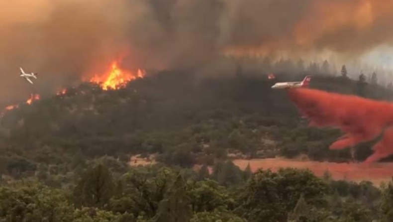 Ένας νεκρός από τη νέα καταστροφική πυρκαγιά στην Καλιφόρνια (vid)
