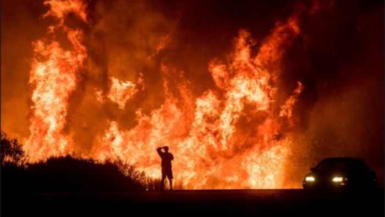 Κι άλλος νεκρός πυροσβέστης στην Καλιφόρνια ενώ η «ιερή πυρκαγιά» μαίνεται