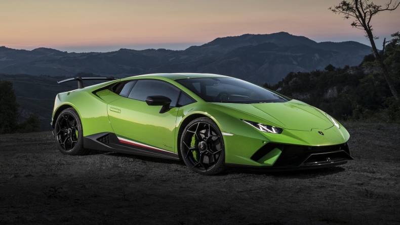 39.000€ σε πρόστιμα «μάζεψε» ο οδηγός μιας Lamborghini στις διακοπές του