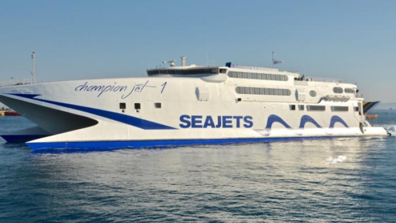Ταλαιπωρία για 870 επιβάτες που έχουν προορισμό τα νησιά Μύκονο, Νάξο, Σαντορίνη