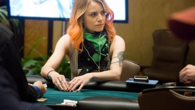 Διάσημη παίκτρια πόκερ θύμα εκβιασμού