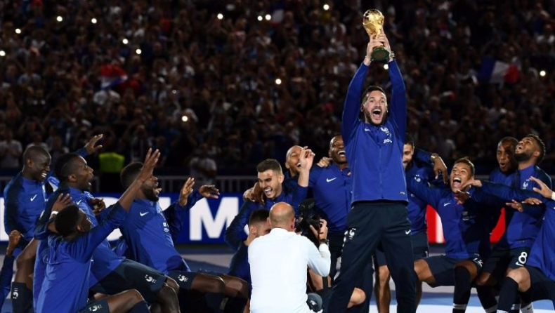 Έστησαν πάρτι για την κατάκτηση του Παγκοσμίου Κυπέλλου οι Γάλλοι διεθνείς (vid)