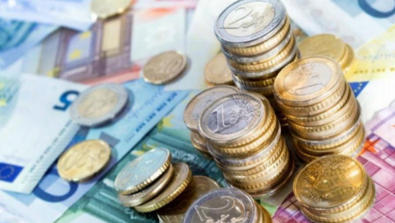 Στα 615 ευρώ θα πάει ο κατώτατος μισθός από το 2019