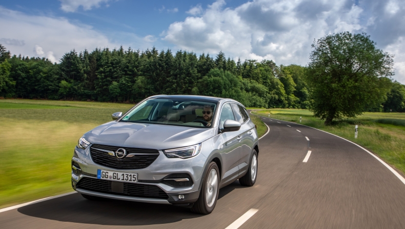 Ξεπέρασε τις 100.000 παραγγελίες το νέο Opel Grandland X!