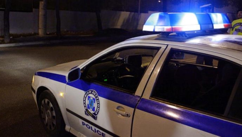 Αιματηρή συμπλοκή στο Μοναστηράκι: Τρεις τραυματίες από μαχαίρι