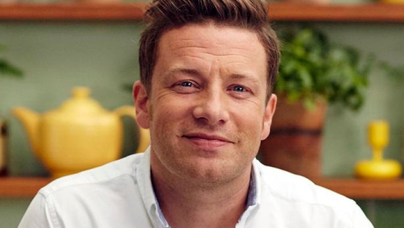 Ο Jamie Oliver κυνήγησε έναν κλέφτη που επιχείρησε να μπει σπίτι του