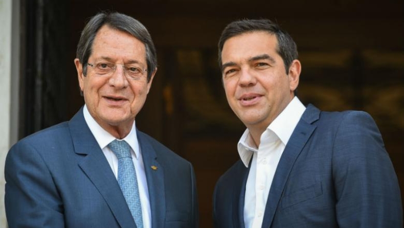 Τσίπρας και Αναστασιάδης έτοιμοι για τις προκλήσεις στο Κυπριακό