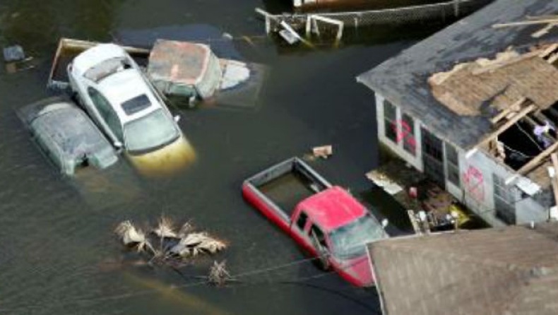 Τουλάχιστον 31 νεκροί από τον τυφώνα Φλορένς