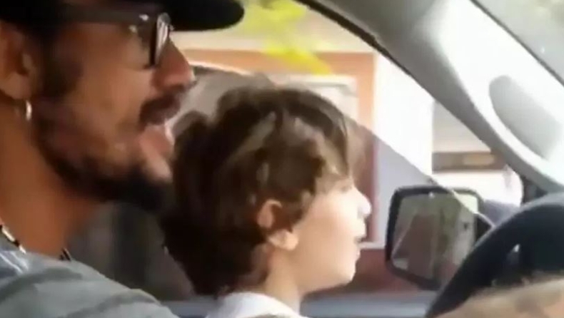 Κράξιμο στον Οσβάλντο που οδηγεί με τον 4χρονο γιο του στο τιμόνι (vid)
