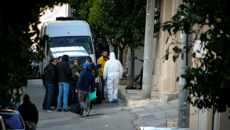 Βόμβα έξω από το σπίτι του εισαγγελέα Ντογιάκου (vid)