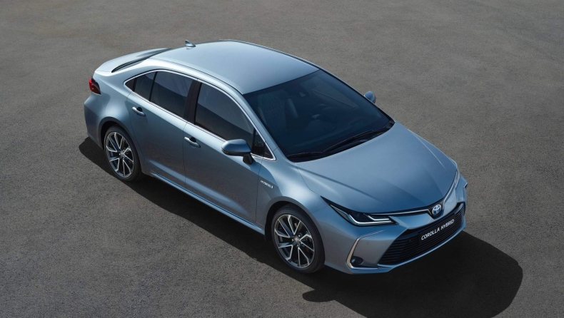 Η πρώτη υβριδική Toyota Corolla Sedan έρχεται στην Ευρώπη