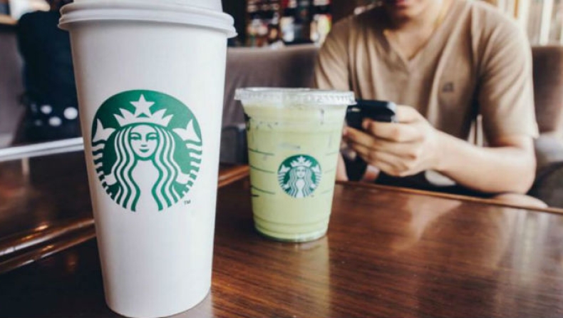 Τέλος το «δωρεάν» πορνό στα Starbucks από το 2019
