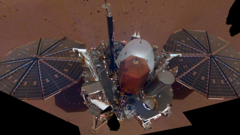 Το InSight της NASA τοποθέτησε έναν σεισμογράφο πάνω στην επιφάνεια του Άρη (pic & vid)