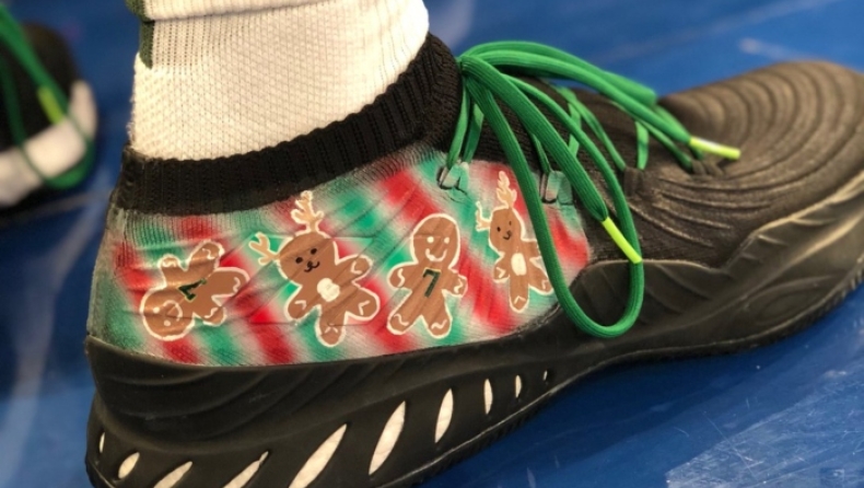 Τα Χριστουγεννιάτικα παπούτσια του Θον Μέικερ (pic)