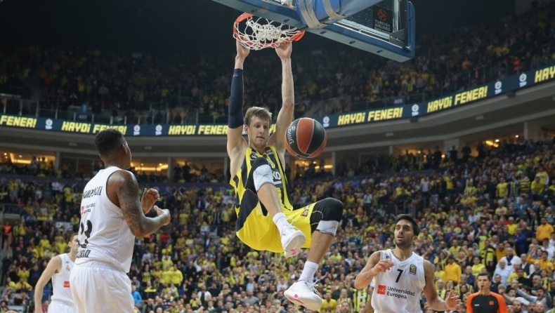 Ο Βέσελι MVP Δεκεμβρίου στην EuroLeague!