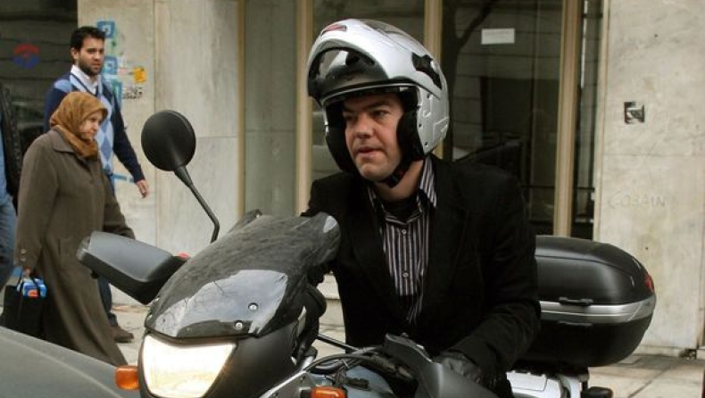 Τσίπρας: «Έχω στερηθεί τη μοτοσικλέτα»