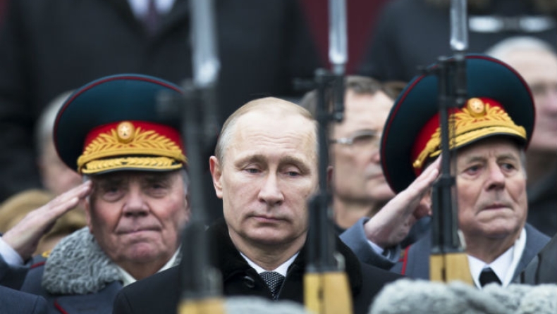 Πούτιν: Ο πόλεμος στην Ουκρανία θα μαίνεται όσο κυβερνά ο Ποροσένκο
