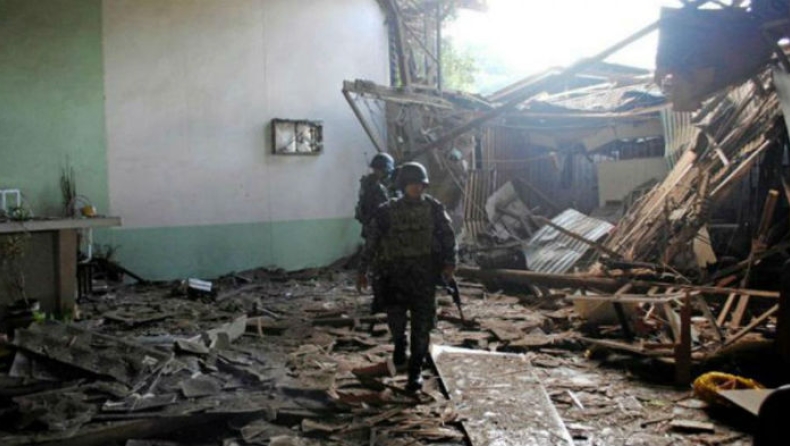 Φιλιππίνες: Στους 18 οι νεκροί από βομβιστική επίθεση σε εκκλησία (vid)