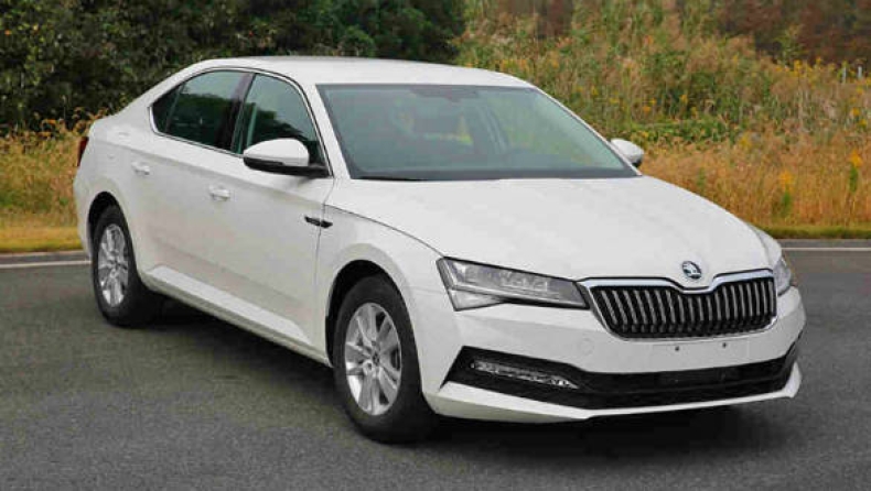 Αποκαλύφθηκε το νέο Skoda Superb (pics)