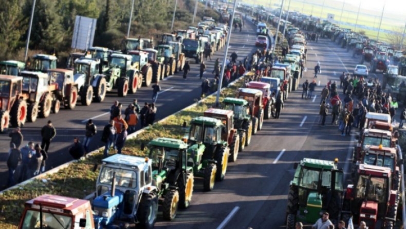 «Τελεσίγραφο» αγροτών στην κυβέρνηση: Συνάντηση μέχρι την Δευτέρα αλλιώς κλείνουν τα Τέμπη