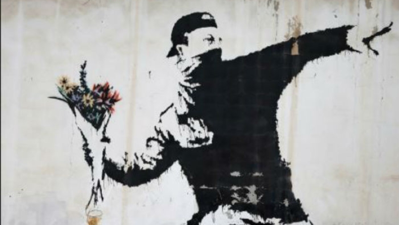Ο Banksy λέει πως είναι fake η έκθεση των έργων του στην Αθήνα (pics)
