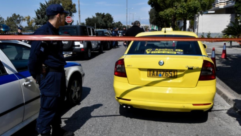 Έγκλημα στο Ελληνικό: Διάρρηξη στο σπίτι του ζευγαριού λίγες ώρες μετά την τραγωδία