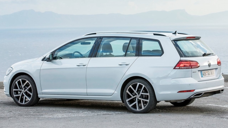Το πρακτικό Volkswagen Golf Variant «καίει» και φυσικό αέριο