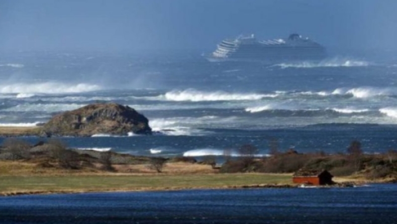 Viking Sky: Πήραν μπροστά οι μηχανές του κρουαζιερόπλοιου, στους 440 οι διασωθέντες