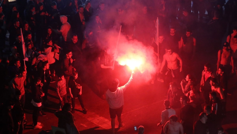 ΠΑΟΚ-AEK: Χαμός και πάλι στον Λευκό Πύργο για τον νταμπλούχο! (pics)