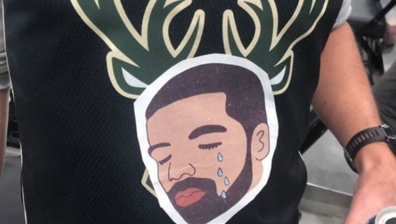 Έφτιαξαν φανέλα των Μπακς με τον Drake να κλαίει! (pic)