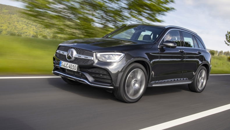 Aνέβηκε...πίστα η νέα Mercedes-Benz GLC! (pics)