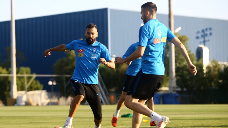 Εθνική: Σκέφτεται το 3-5-2 με Σιόβα, Μασούρα και Κουλούρη ο Αναστασιάδης