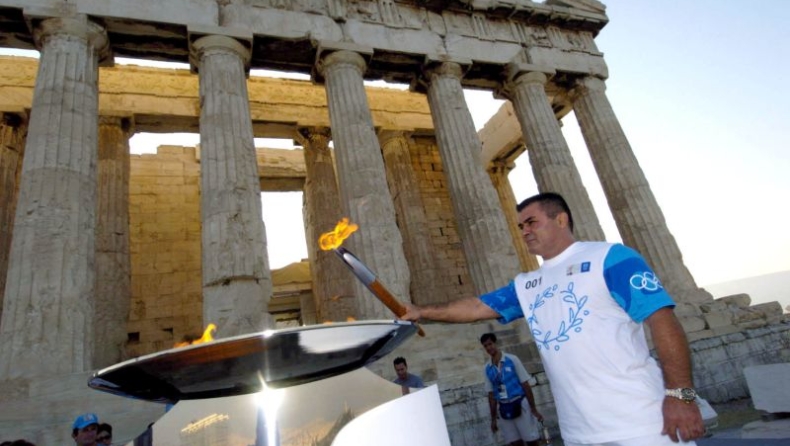 Οι Έλληνες Ολυμπιονίκες «αποχαιρετούν» τον Μπάμπη Χολίδη (pic)